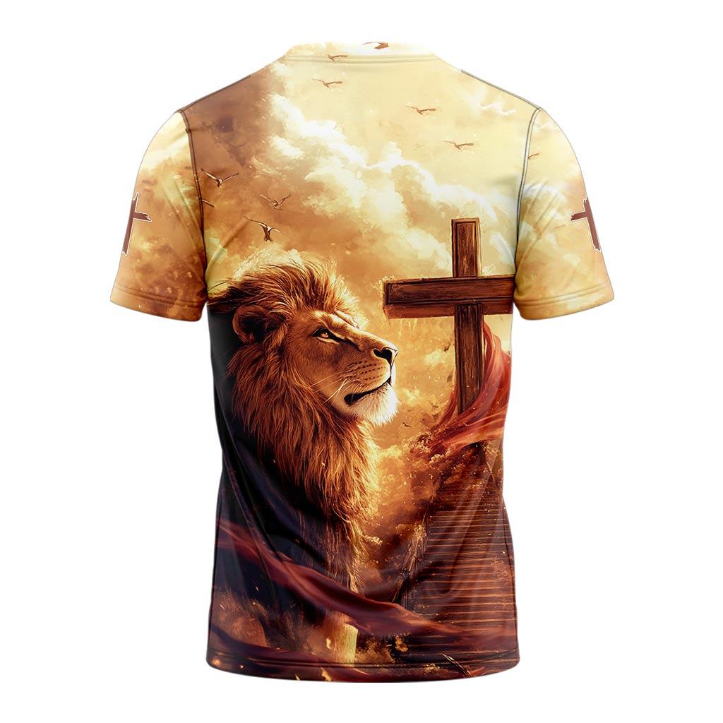 Be Strong and Courageous T-shirt