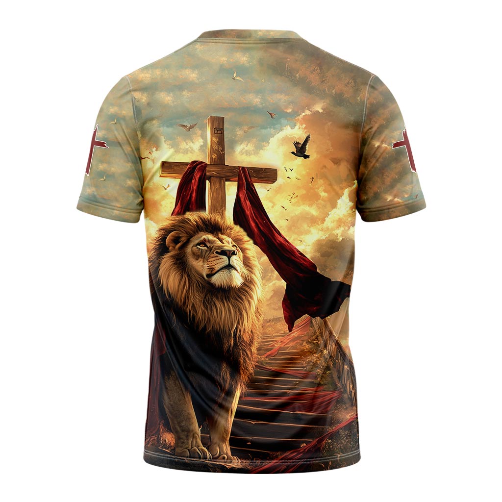 Be Strong and Courageous T-shirt
